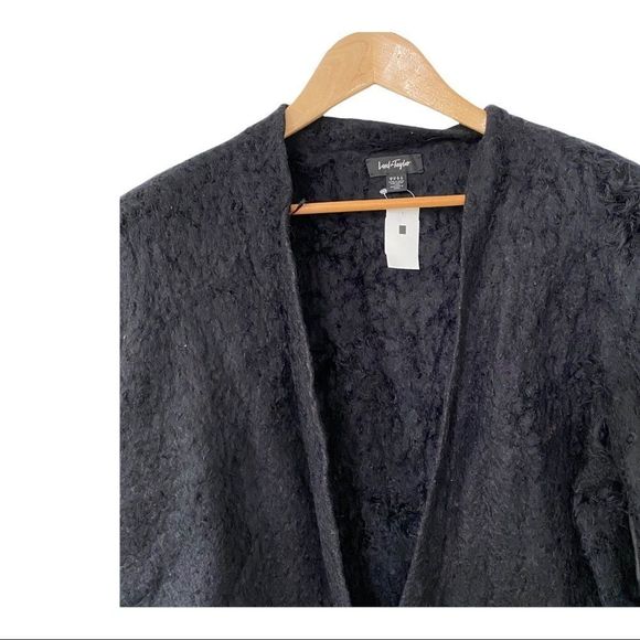 Lord & Taylor open front black long sleeve fuzzy cardigan super soft S NWT - Picture 3 of 6